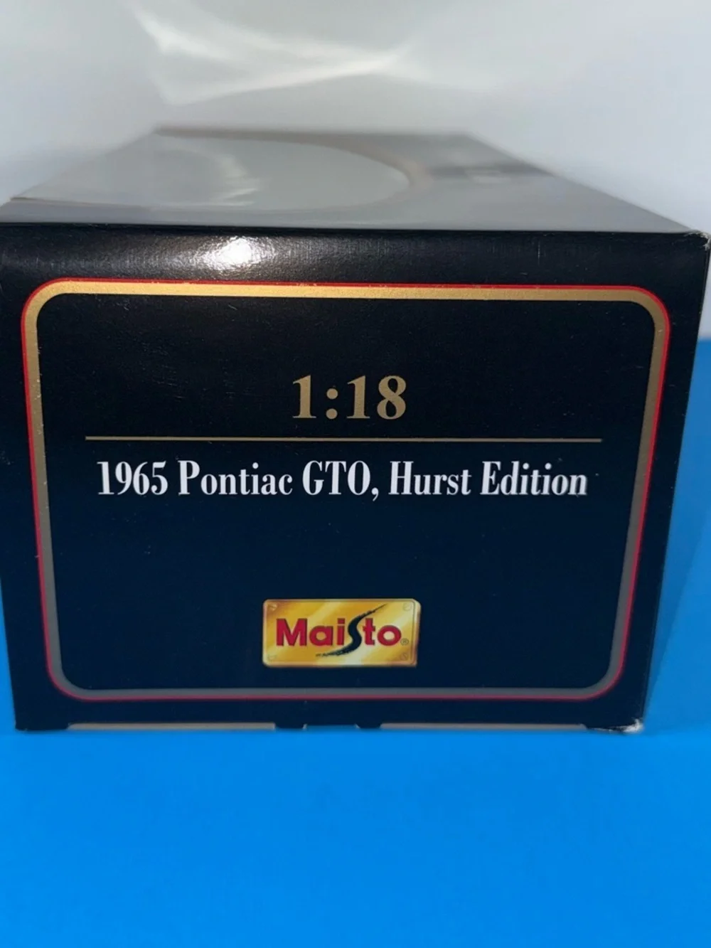 Maisto Special Edition 1/18 Diecast 1965 Pontiac GTO Hurst Edition Gold RARE